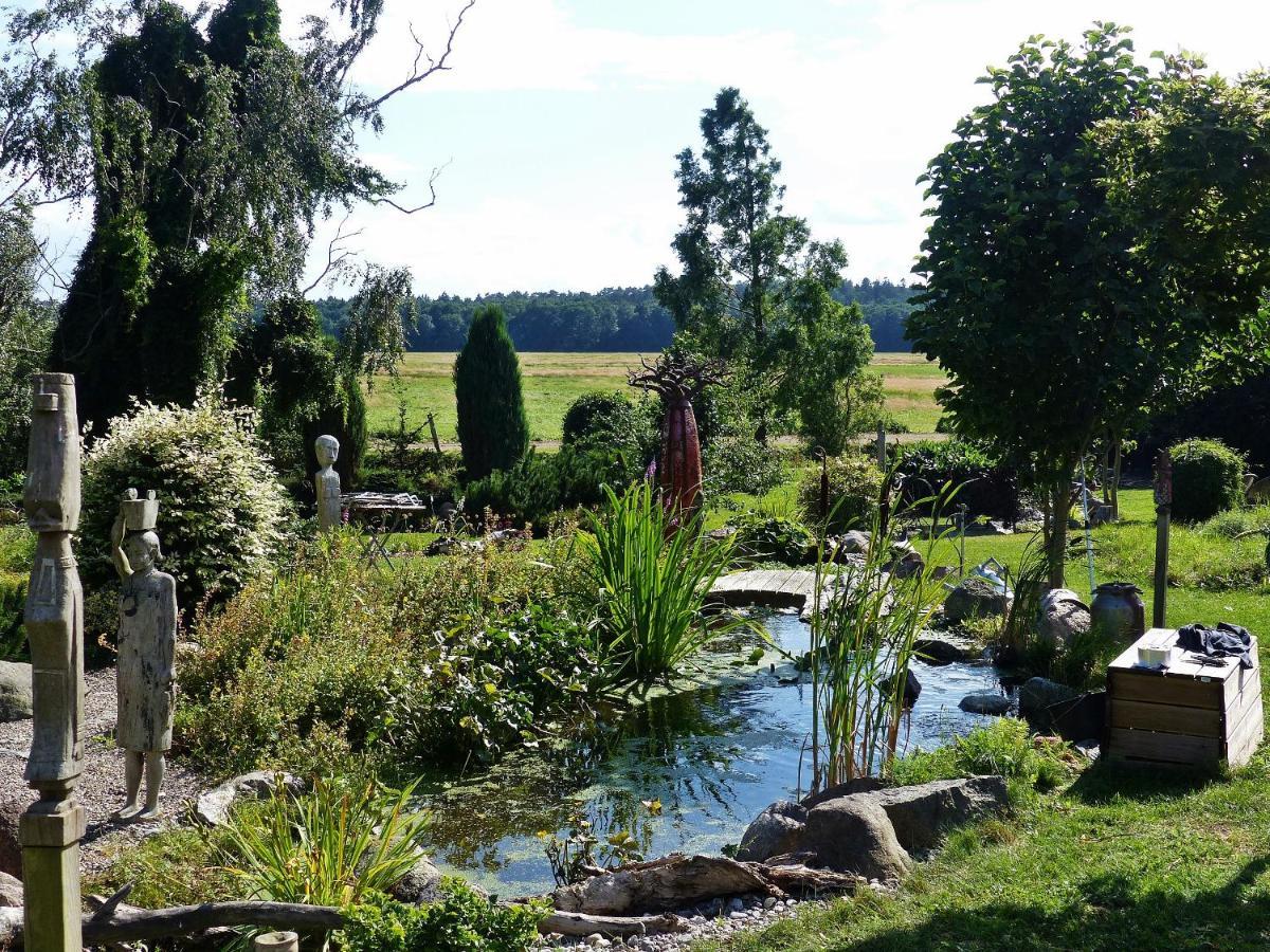 "Balmgarten" Im Naturpark Usedom, Bio Solarhaus Mit Grossem Garten Exterior photo